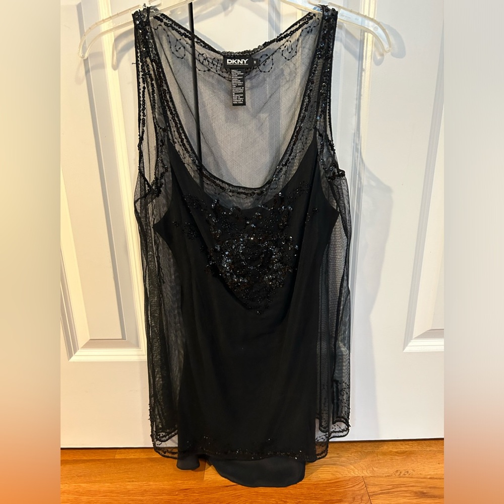 DKNY Sleeveless 2 Piece Top
